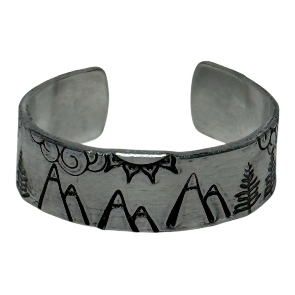 Handmade Silver Mountain Design adjustable hypoallergenic cuff ring